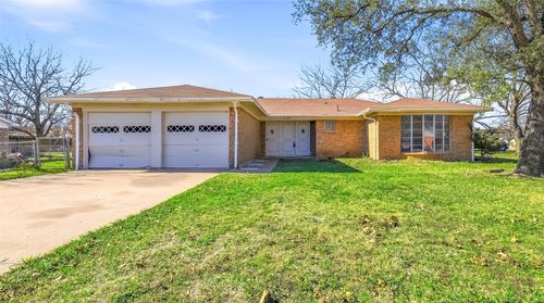 125 N Jessup St, Alvarado, TX, 76009-3231 | Card Image