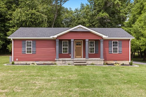 42 Buck Ln, Lafayette, TN, 37083-3368 | Card Image