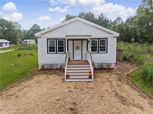 23213 Railroad Ave, Robert, LA, 70455-2402 | Card Image