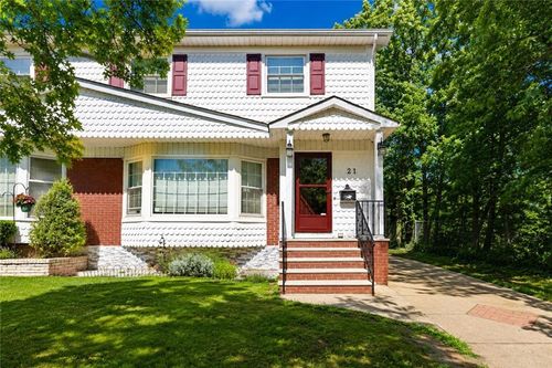 21 Lindenwood Rd, Staten Island, NY, 10308-2431 | Card Image