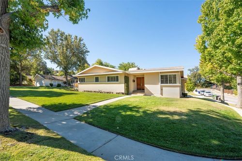 25085 Highspring Ave, Newhall, CA, 91321-3413 | Card Image