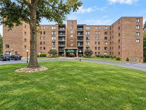 701-3 Alta Vita Dr, Hempfield Twp, PA, 15601 | Card Image