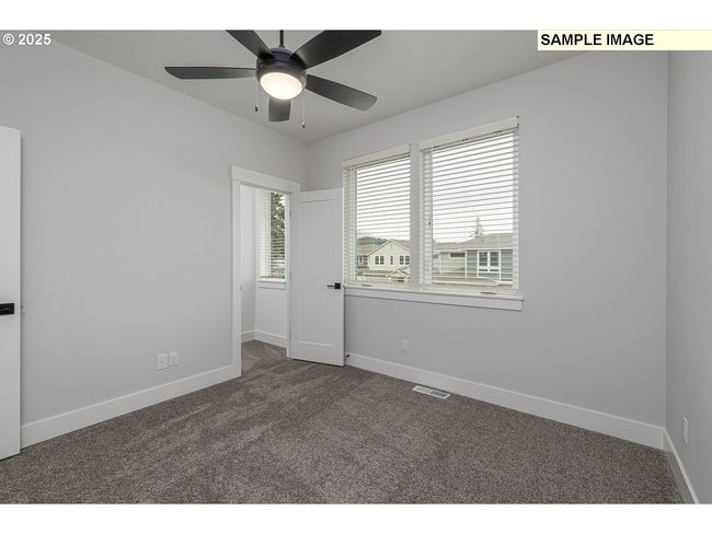 15209 Se Towers Ter, House other with 3 bedrooms, 3 bathrooms and 2 parking in Milwaukie OR | Image 21