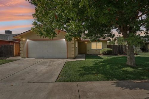 1317 Tamarack Ct, Newman, CA, 95360-1646 | Card Image