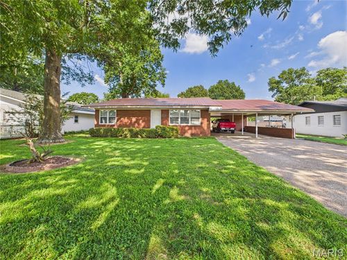 706 Smith St, Malden, MO, 63863-1427 | Card Image