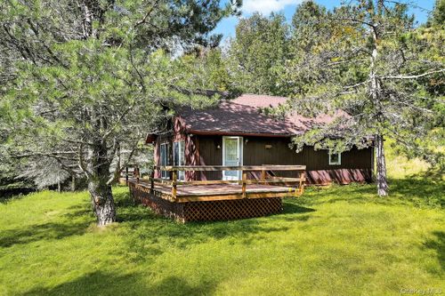 174 Gary Pl, Denver, NY, 12421 | Card Image