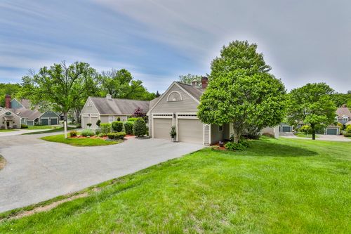 12-12 Wright Farm Rd, Atkinson, NH, 03811-2162 | Card Image