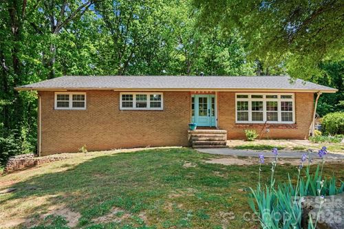 6913 Folger Dr, Charlotte, NC, 28270-5947 | Card Image