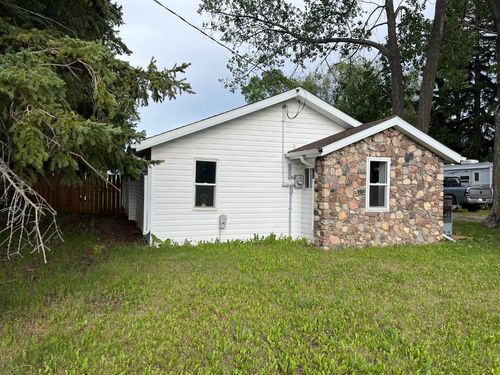 429 Condor Road, Condor, AB, T0M1H0 | Card Image