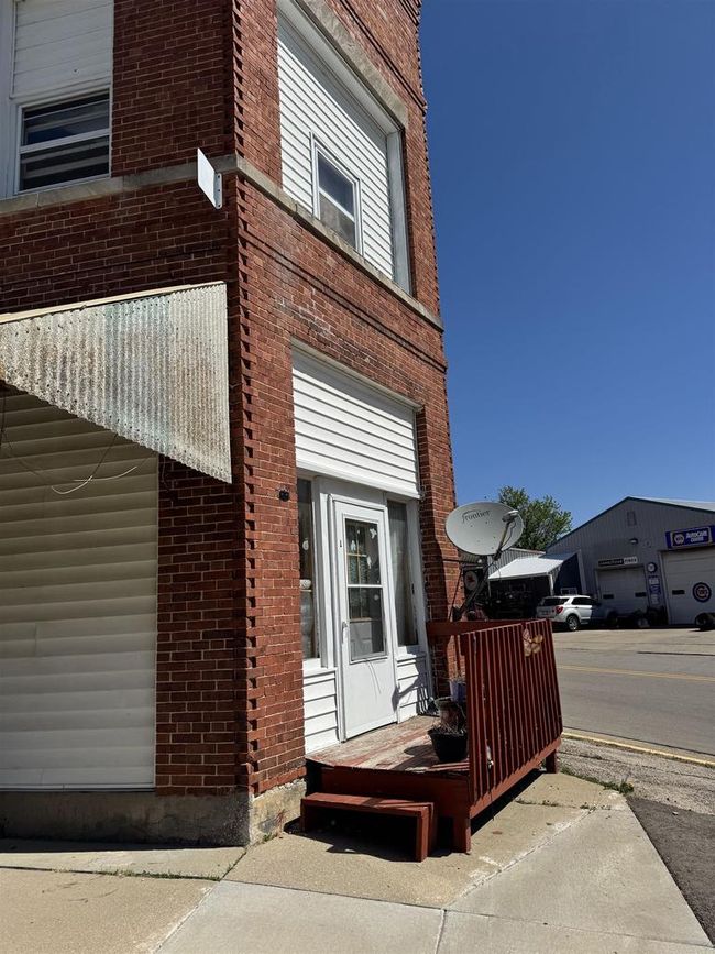APT-1-7 - 600 Main St, Home with 0 bedrooms, 0 bathrooms and null parking in LINDEN WI | Image 5