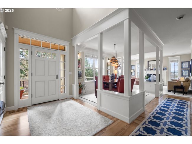 2115 Fircrest Dr, House other with 4 bedrooms, 3 bathrooms and 2 parking in West Linn OR | Image 4