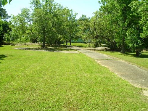 34130 Laurent Rd, Slidell, LA, 70460-3548 | Card Image