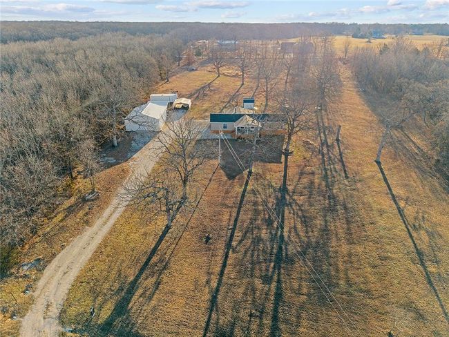 24761 Willow Branch Rd, House other with 3 bedrooms, 2 bathrooms and null parking in Flemington MO | Image 38