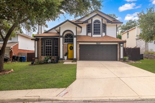 7507 Silent Cloud, San Antonio, TX, 78250-6290 | Card Image