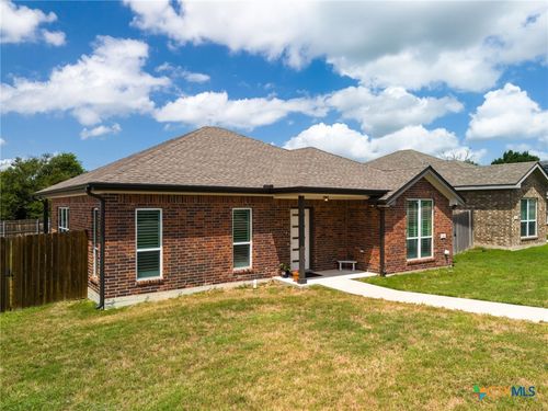 16 Samac Ln, Lampasas, TX, 76550-2349 | Card Image