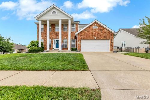 501 Oxborough Ct, Saint Peters, MO, 63376-7645 | Card Image