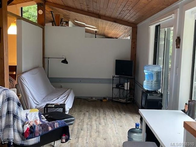 901 Isabella Point Rd, House other with 1 bedrooms, 1 bathrooms and 4 parking in Salt Spring Island BC | Image 7