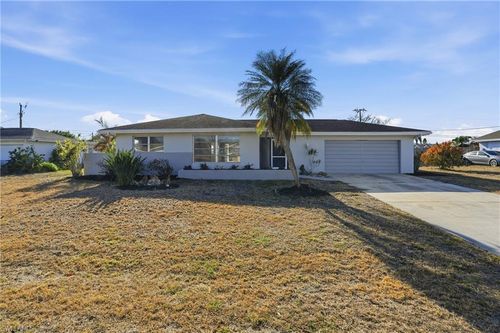 312 Hollywood St, LEHIGH ACRES, FL, 33936-5336 | Card Image