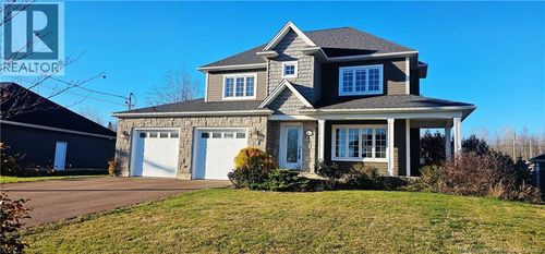 145 Amiens Dr, Moncton, NB, E1G5R5 | Card Image