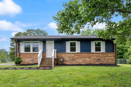 133 Lynn Ln, Charlotte, TN, 37036-4804 | Card Image