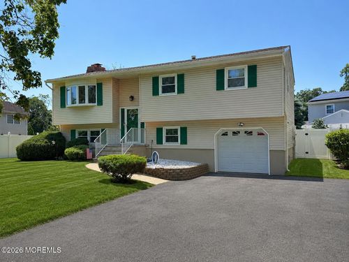 932 Alden Dr, Toms River, NJ, 08753-3455 | Card Image