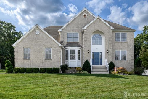 30 Summerhill Ave, Jackson, NJ, 08527-4369 | Card Image