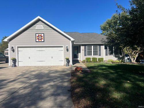10940 Sunset Dr, Evansville, IN, 47712-9569 | Card Image