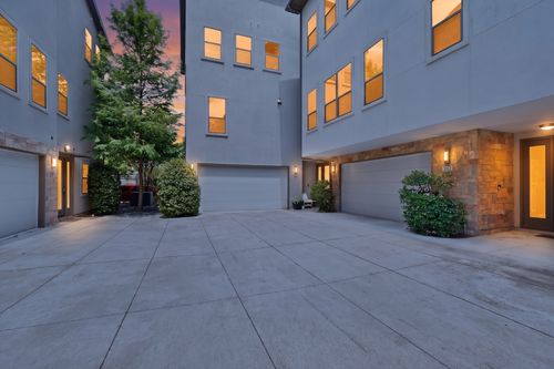 201-1717 Annex Ave, Dallas, TX, 75204-4645 | Card Image