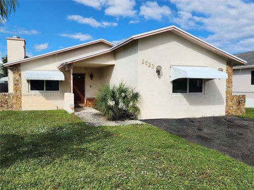 2623 Harding St, Hollywood, FL, 33020-1942 | Card Image