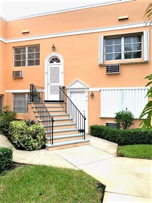 11-101 S Golfview Rd, Lake Worth Beach, FL, 33460-4267 | Card Image