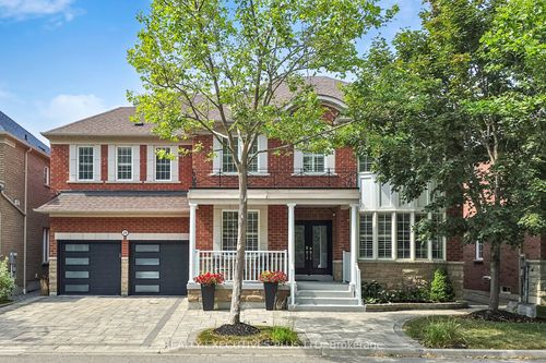 29 Weston Cres, Ajax, ON, L1T0C8 | Card Image