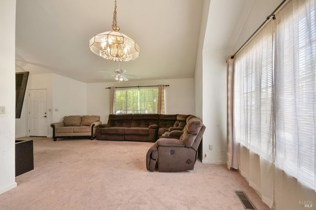 2928 Candleberry Way, House other with 4 bedrooms, 2 bathrooms and 3 parking in Fairfield CA | Image 14