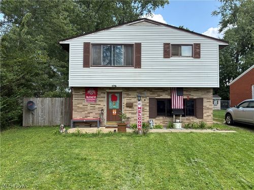 176 Gnau Avenue Sw, Massillon, OH, 44646 | Card Image