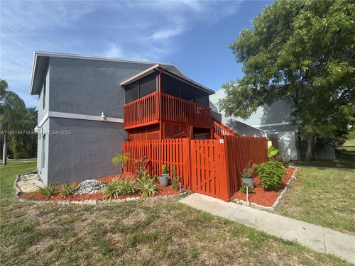 apt-f-18 Crossings Cir, Boynton Beach, FL, 33435-2189 | Card Image