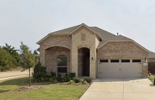 2500 Whispering Breeze Ln, Glenn Heights, TX, 75154-8944 | Card Image