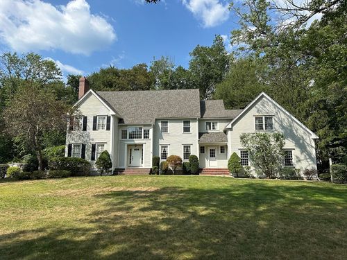 51 Bogle St, Weston, MA, 02493-1001 | Card Image