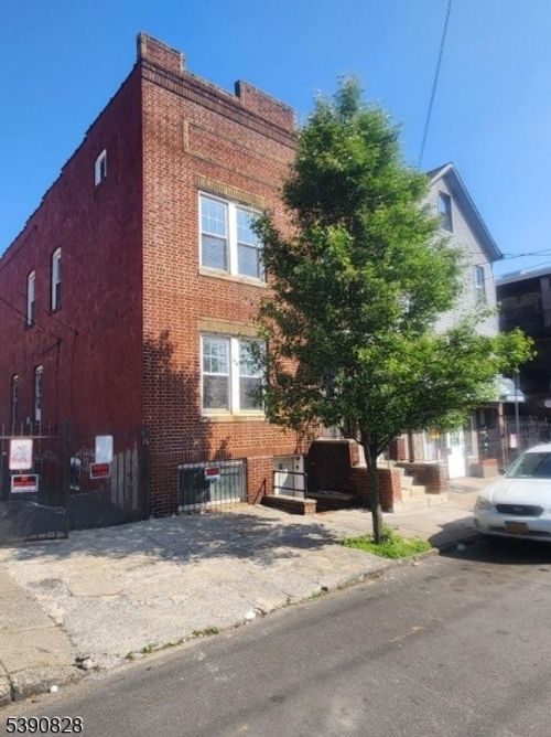 2-38 Jay St, Newark, NJ, 07103-3206 | Card Image