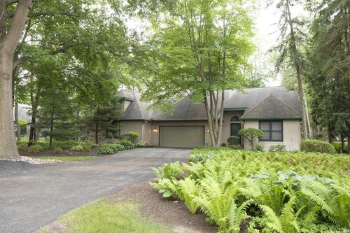 1523 Pine Top Trce, Mishawaka, IN, 46545-4049 | Card Image