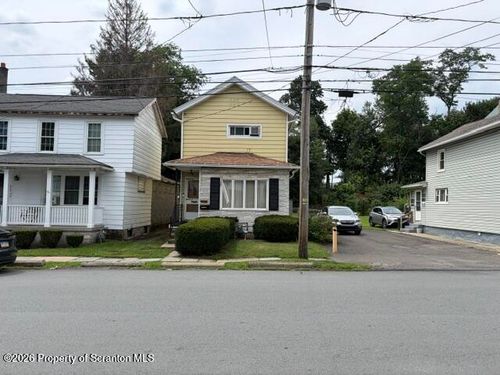 334 Railroad Ave, Scranton, PA, 18505-1043 | Card Image
