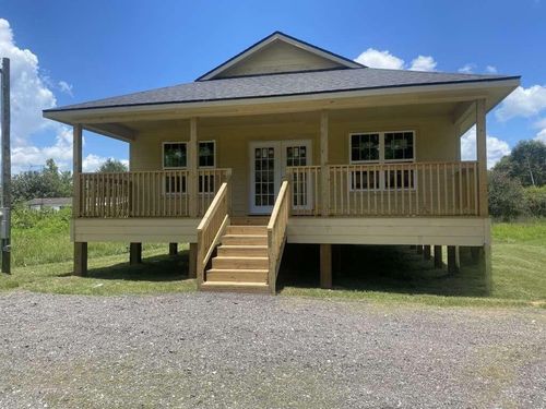 235 Pine Ridge Dr, Cleveland, TX, 77327 | Card Image