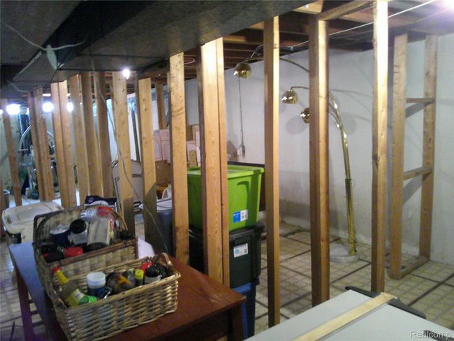 Framing was started to Finish Basement.JPG | Image 28