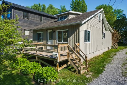 217 Bayview Ave, Keswick, ON, L4P2T3 | Card Image
