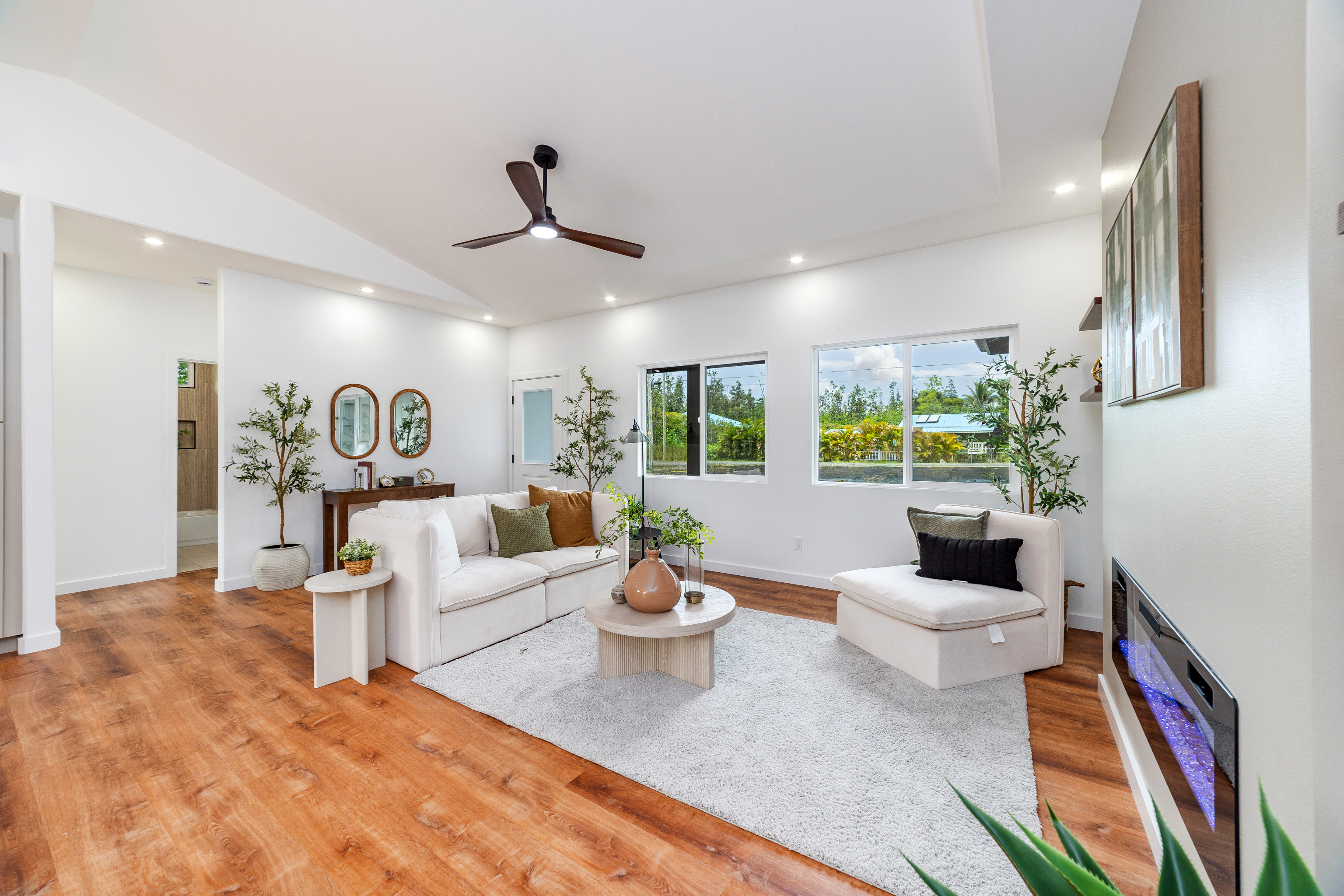 Residential in Keaau 3