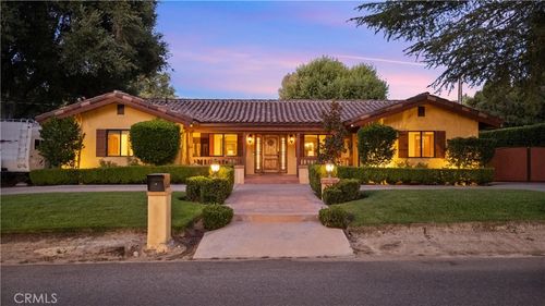 24604 Apple St, Newhall, CA, 91321 | Card Image