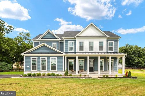8801 Falcon Ridge Ct, Warrenton, VA, 20187-2513 | Card Image