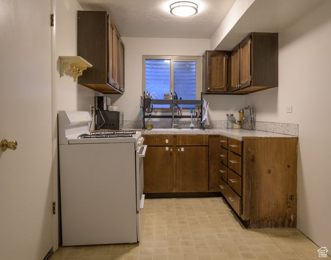 ADU Kitchen | Image 15