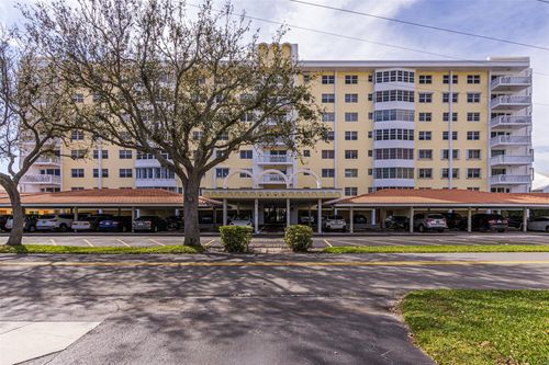 apt-609-2500 Ne 48th Ln, Fort Lauderdale, FL, 33308-4786 | Card Image