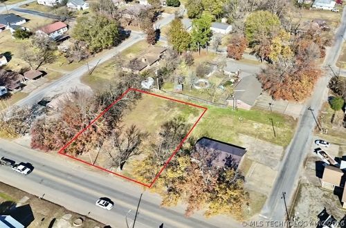 405 W Main Street, Stigler, OK, 74462 | Card Image