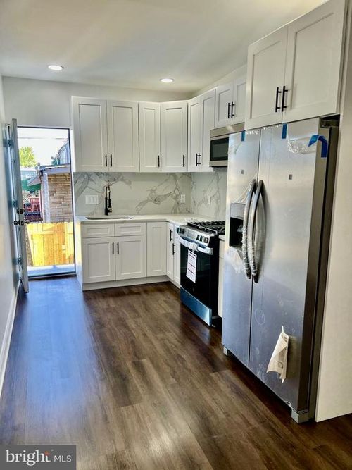 3205 E Monument St, BALTIMORE, MD, 21205-2822 | Card Image