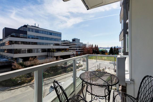 222 - 255 W 1 St Street, Condo with 2 bedrooms, 2 bathrooms and 2 parking in North Vancouver BC | Image 10